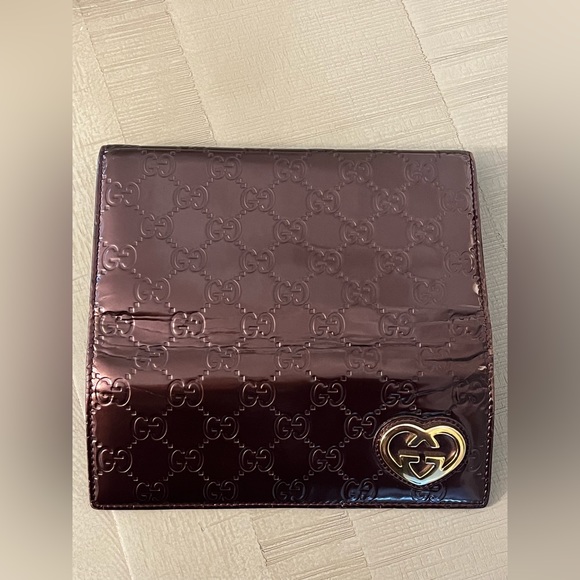 Gucci Guccissma Plum Long Wallet on Chain - Picture 6 of 13